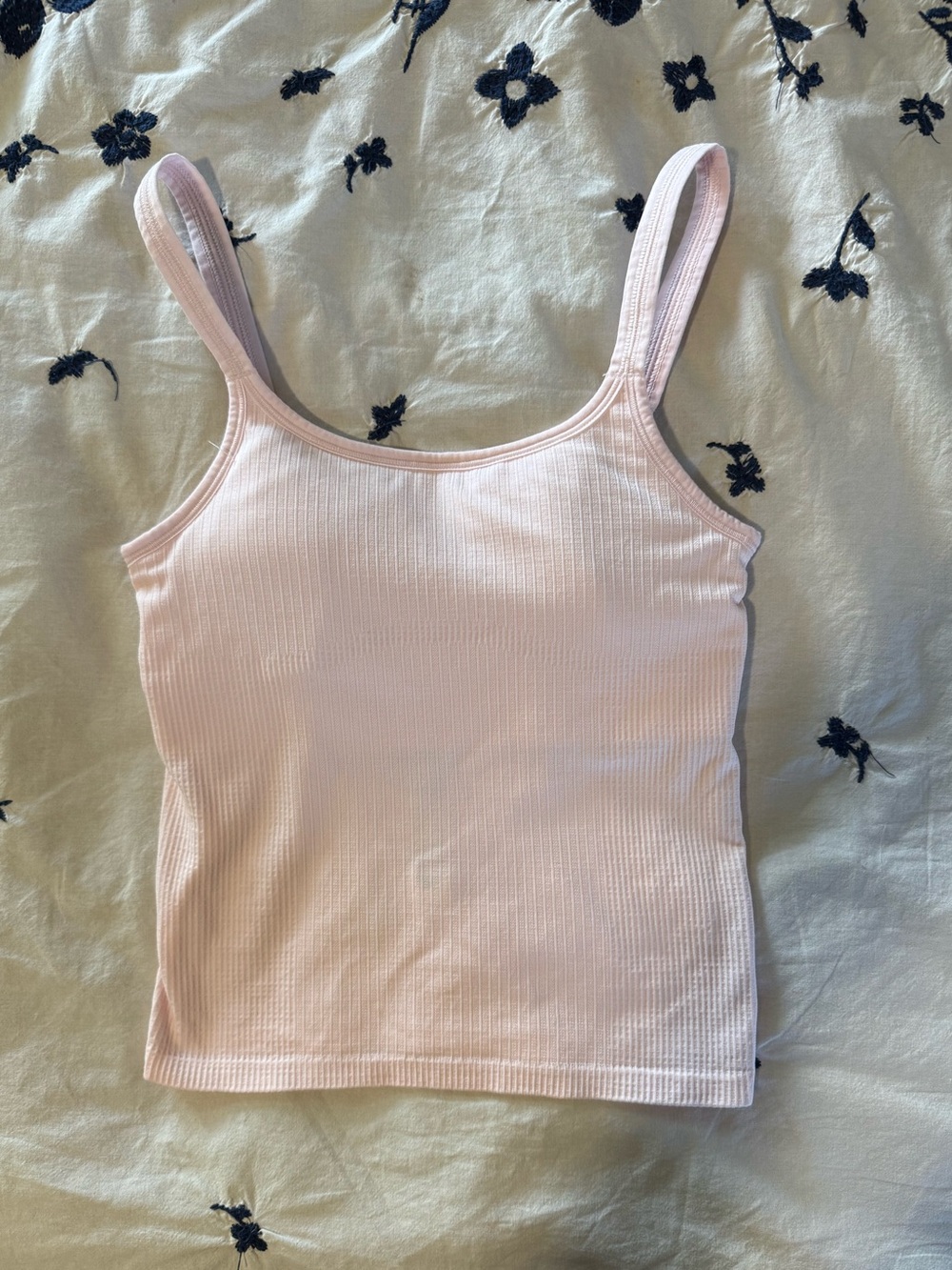 Ebb to Street Scoop Neck-Neck Cropped Tank Top Light Support B/C Cup